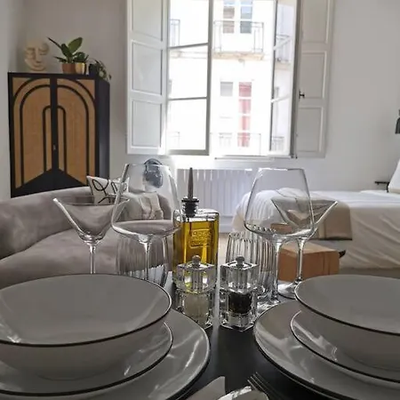 Gustave - Quartier Historique Ναντ