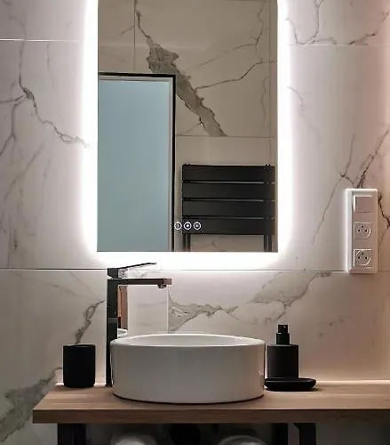 Gustave - Quartier Historique Apartment Nantes